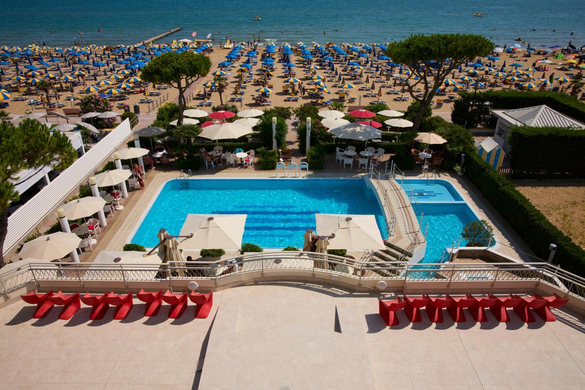 Ruhl Beach Hotel & Suites Lido di Jesolo Buitenkant foto
