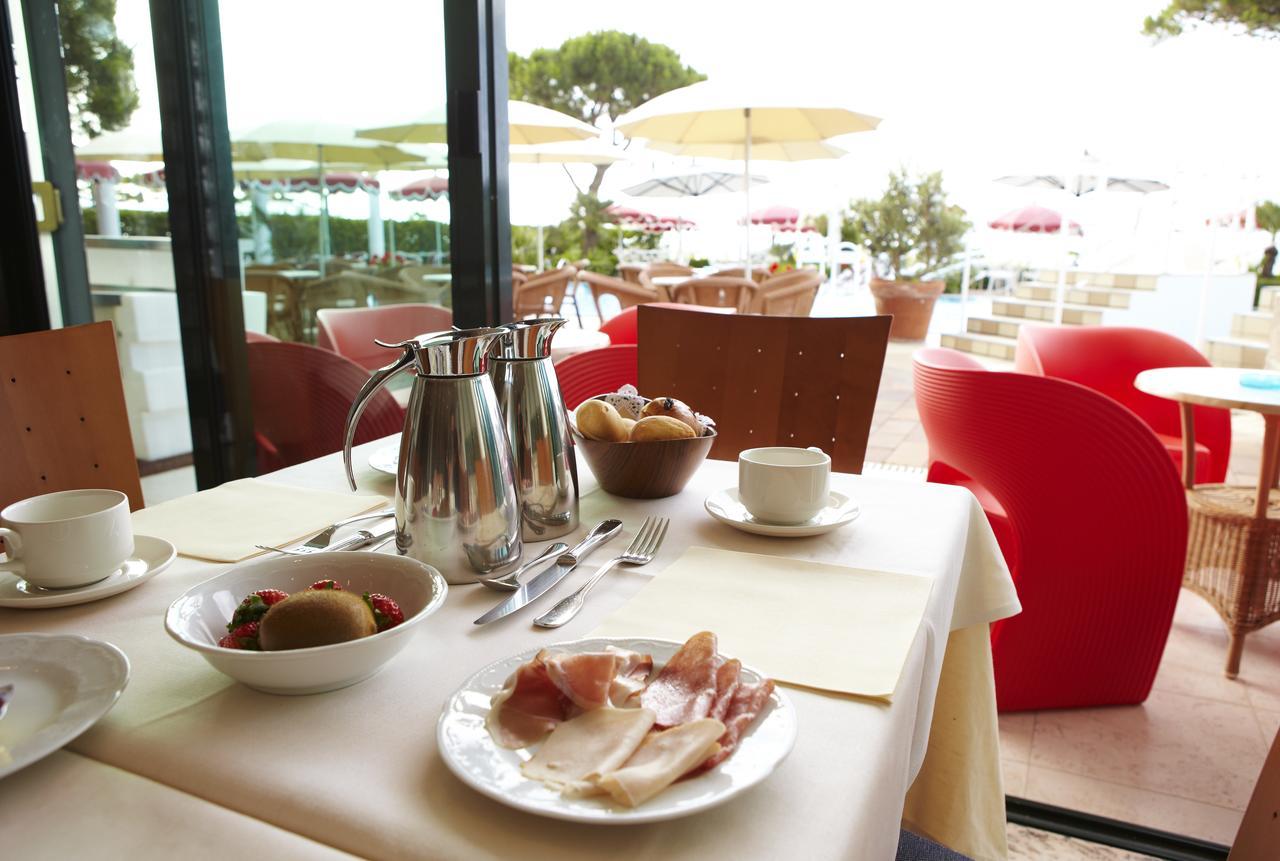 Ruhl Beach Hotel & Suites Lido di Jesolo Buitenkant foto