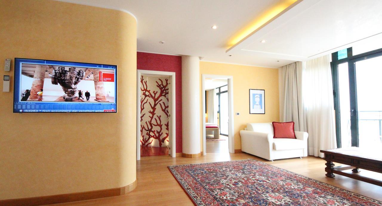 Ruhl Beach Hotel & Suites Lido di Jesolo Buitenkant foto